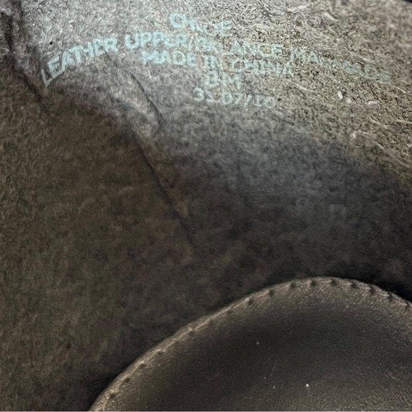 Liz Claiborne Chloe Black Suede Round Toe Stacked Heel Pumps – Size 8 M - Picture 11 of 13